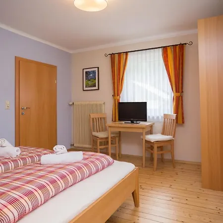 Saeuleck Appartement Inkl Skibus Mallnitz Exterior photo