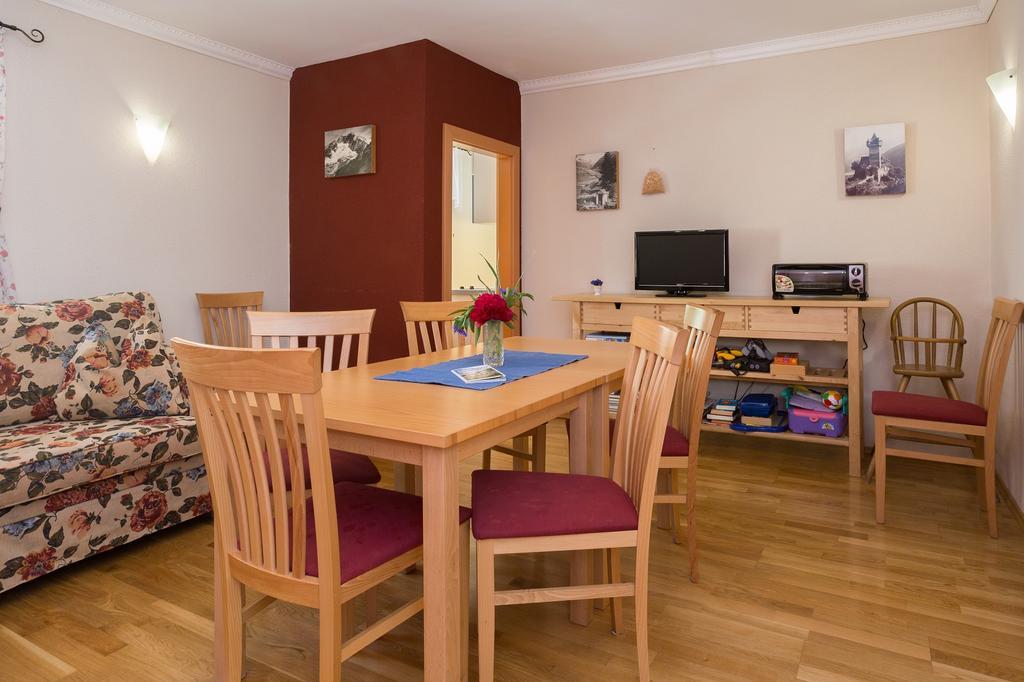 Saeuleck Appartement Inkl Skibus Apartment *